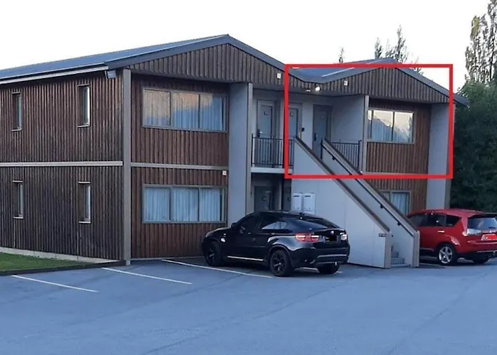 2 Bed With 2 Ensuites To Fields Balcony Sleeps 4 * Wanaka